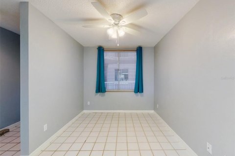 Condo in Daytona Beach Shores, Florida, 2 bedrooms  № 1553570 - photo 8