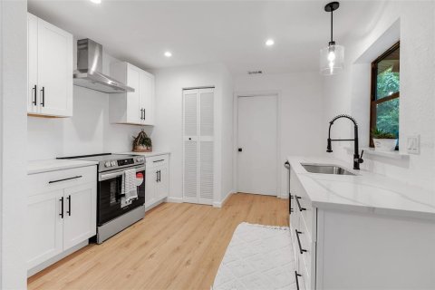 Casa en venta en Sarasota, Florida, 3 dormitorios, 107.4 m2 № 1866909 - foto 9