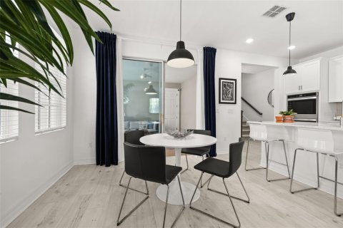 Touwnhouse à vendre à Celebration, Floride: 3 chambres, 164.9 m2 № 2100962 - photo 18