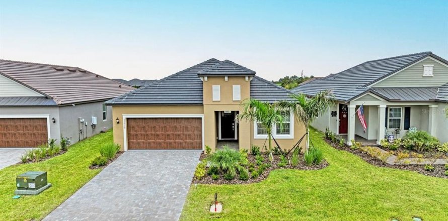 House in Parrish, Florida 2 bedrooms, 182 sq.m. № 1847283