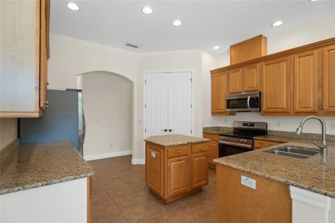 House in Palm Coast, Florida 4 bedrooms, 260.03 sq.m. № 1625283 - photo 19