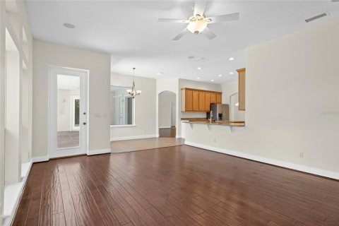 House in Palm Coast, Florida 4 bedrooms, 260.03 sq.m. № 1625283 - photo 13