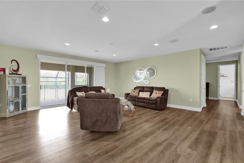House in BELLALAGO in Kissimmee, Florida 5 bedrooms, 504.27 sq.m. № 1564150 - photo 29