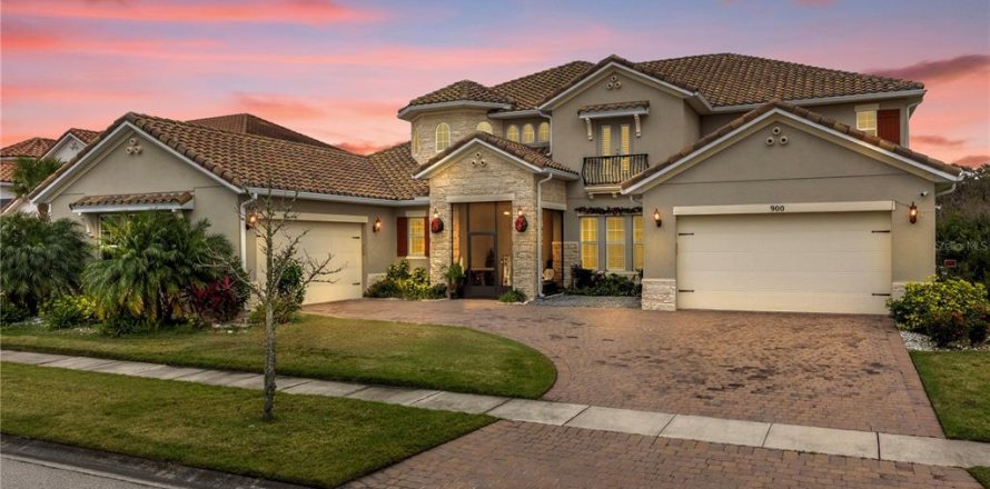 House in BELLALAGO in Kissimmee, Florida 5 bedrooms, 504.27 sq.m. № 1564150