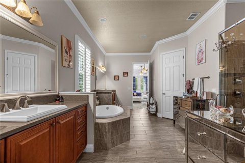 House in BELLALAGO in Kissimmee, Florida 5 bedrooms, 504.27 sq.m. № 1564150 - photo 27