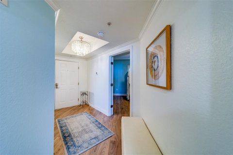 Condo in North Redington Beach, Florida, 3 bedrooms  № 1647745 - photo 6