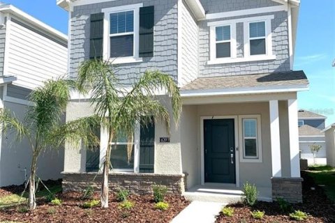 House in Clermont, Florida 3 bedrooms, 166.02 sq.m. № 2393998