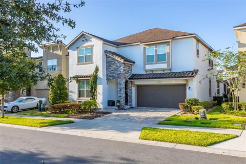 House in SOLARA RESORT in Kissimmee, Florida 6 bedrooms, 352.01 sq.m. № 1919733 - photo 2