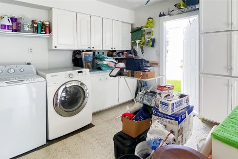 Casa en venta en Margate, Florida, 2 dormitorios, 117.99 m2 № 1725860 - foto 27