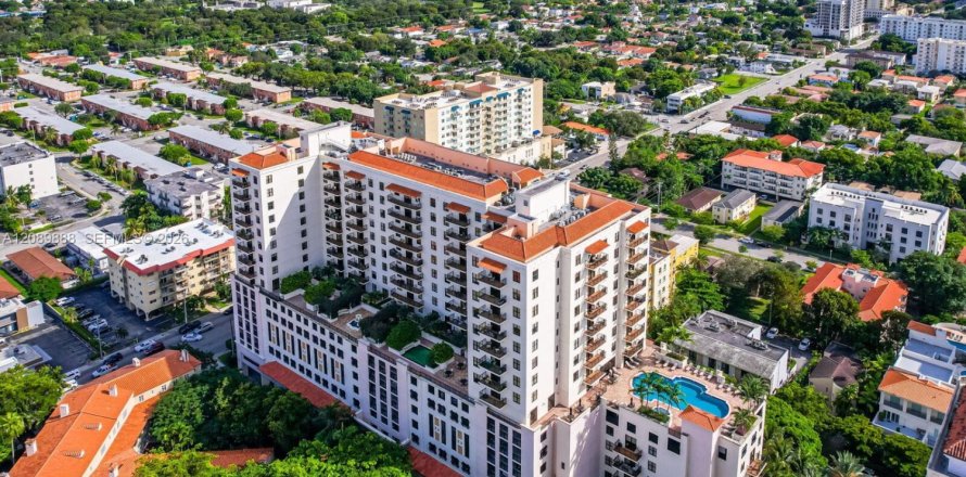 Condo à Coral Gables, Floride, 2 chambres № 2370007