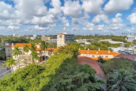 Copropriété à vendre à Coral Gables, Floride: 2 chambres, 100.71 m2 № 2370007 - photo 3