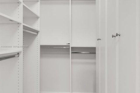 Copropriété à vendre à Coral Gables, Floride: 2 chambres, 100.71 m2 № 2370007 - photo 19