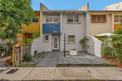 Touwnhouse à louer à Fort Lauderdale, Floride: 3 chambres, 140.1 m2 № 1989817 - photo 21