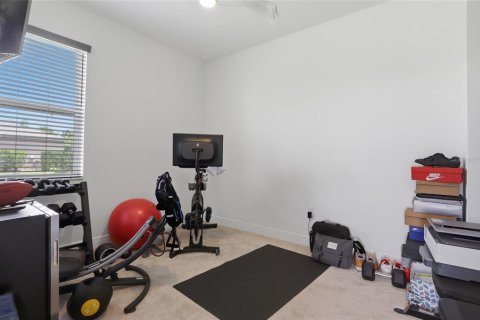 Casa en venta en Seffner, Florida, 5 dormitorios, 303.6 m2 № 2202354 - foto 21