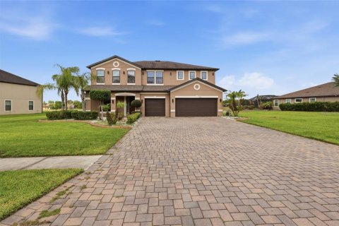 Casa en venta en Seffner, Florida, 5 dormitorios, 303.6 m2 № 2202354 - foto 5
