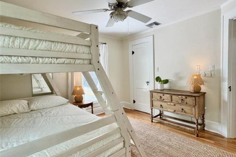 Villa ou maison à louer à Saint Petersburg, Floride: 5 chambres, 290.04 m2 № 1848039 - photo 23