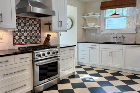 Villa ou maison à louer à Saint Petersburg, Floride: 5 chambres, 290.04 m2 № 1848039 - photo 14