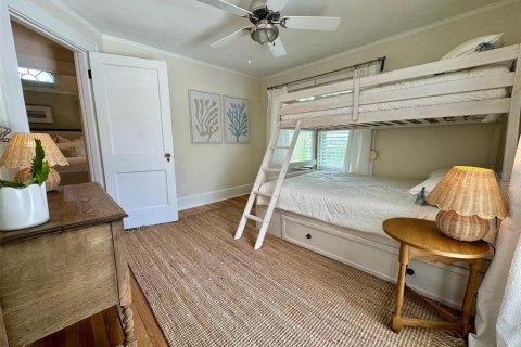 Villa ou maison à louer à Saint Petersburg, Floride: 5 chambres, 290.04 m2 № 1848039 - photo 22