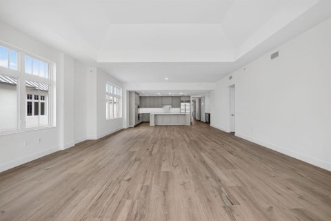 Condo in Palm Beach Shores, Florida, 2 bedrooms № 2088067 - photo 13