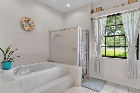House in Plant City, Florida 3 bedrooms, 212.56 sq.m. № 1885269 - photo 21