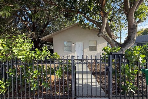 Дом в Майами, Флорида 3 спальни, 209.31м2 № 2063324