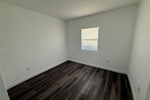 Снять в аренду виллу или дом в Майами, Флорида 3 спальни, 209.31м2, № 2063324 - фото 10