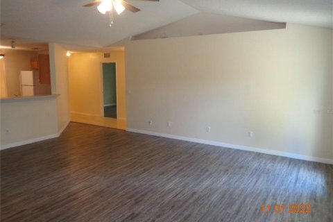 Casa en alquiler en Deltona, Florida, 4 dormitorios, 183.02 m2 № 1614826 - foto 23