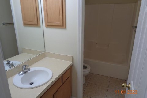 Casa en alquiler en Deltona, Florida, 4 dormitorios, 183.02 m2 № 1614826 - foto 19