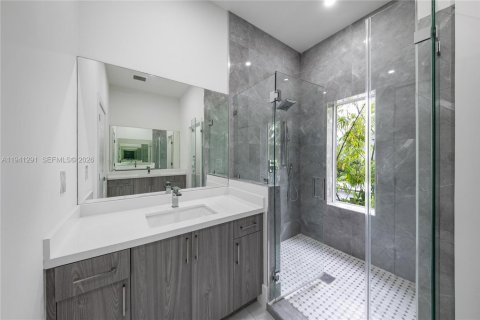 Condo in Miami, Florida, 3 bedrooms  № 1998421 - photo 23