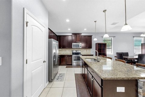 Villa ou maison à vendre à Riverview, Floride: 4 chambres, 195 m2 № 1602436 - photo 3