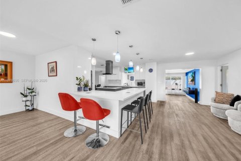 Villa ou maison à vendre à Fort Lauderdale, Floride: 4 chambres, 219.34 m2 № 2041736 - photo 8