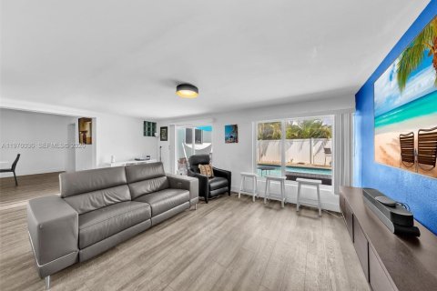 Villa ou maison à vendre à Fort Lauderdale, Floride: 4 chambres, 219.34 m2 № 2041736 - photo 18