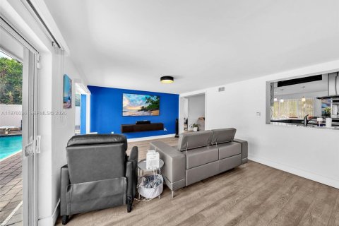 Villa ou maison à vendre à Fort Lauderdale, Floride: 4 chambres, 219.34 m2 № 2041736 - photo 21