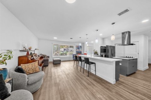Villa ou maison à vendre à Fort Lauderdale, Floride: 4 chambres, 219.34 m2 № 2041736 - photo 10
