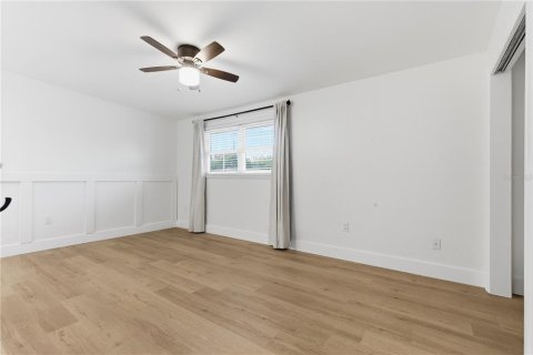 Villa ou maison à louer à Belleair, Floride: 3 chambres, 170.29 m2 № 2148864 - photo 20