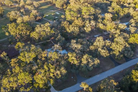 House in Chiefland, Florida 3 bedrooms, 136.75 sq.m. № 1508569 - photo 2