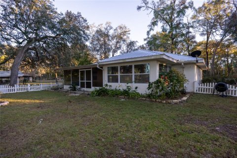 House in Chiefland, Florida 3 bedrooms, 136.75 sq.m. № 1508569 - photo 20