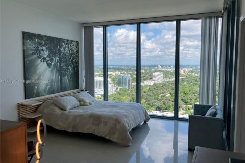 Condo in Miami, Florida, 2 bedrooms  № 1864292 - photo 16