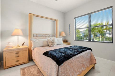 House in Westlake, Florida 3 bedrooms, 214.7 sq.m. № 2399949 - photo 8