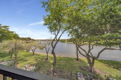 Condominio en venta en Pembroke Pines, Florida, 1 dormitorio, 95.97 m2 № 2185218 - foto 29