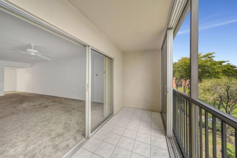 Condominio en venta en Pembroke Pines, Florida, 1 dormitorio, 95.97 m2 № 2185218 - foto 26
