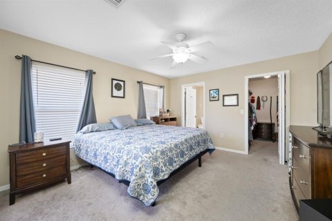 House in Palmetto, Florida 3 bedrooms, 124.77 sq.m. № 2208199 - photo 10