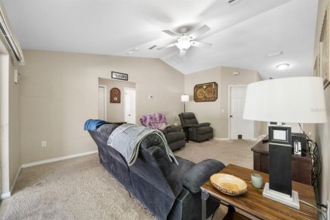 House in Palmetto, Florida 3 bedrooms, 124.77 sq.m. № 2208199 - photo 6