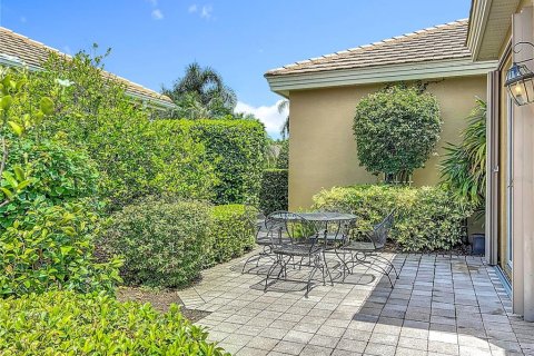 Villa ou maison à vendre à Lakewood Ranch, Floride: 2 chambres, 177.07 m2 № 1912744 - photo 27