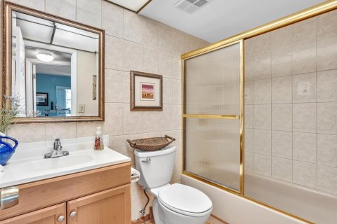 Купить кондоминиум в Санрайз, Флорида 2 спальни, 78.97м2, № 1957562 - фото 23