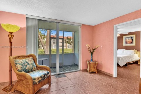 Купить кондоминиум в Санрайз, Флорида 2 спальни, 78.97м2, № 1957562 - фото 15