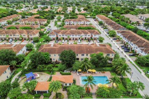 Touwnhouse à vendre à West Palm Beach, Floride: 3 chambres, 155.43 m2 № 2192504 - photo 30