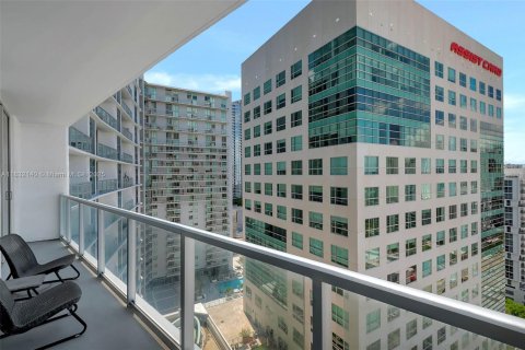 Condominio en venta en Miami, Florida, 1 dormitorio, 78.78 m2 № 1817613 - foto 16