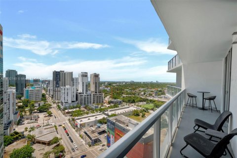 Condominio en venta en Miami, Florida, 1 dormitorio, 78.78 m2 № 1817613 - foto 13
