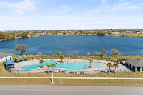 Villa ou maison à vendre à Winter Haven, Floride: 3 chambres, 117.89 m2 № 1842097 - photo 7